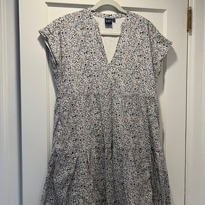 Gap cotton dress. Pockets. Excellent condition.